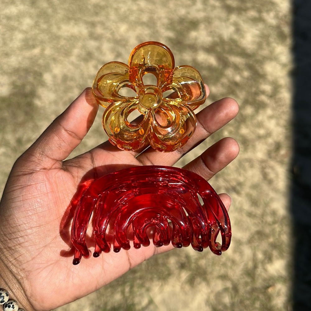 Hair clips